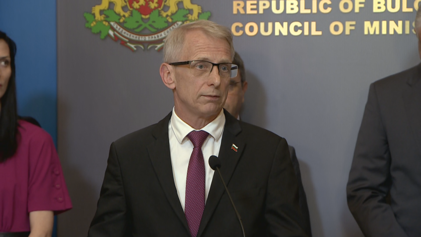 Премиерът Николай Денков поиска от вътрешния министър Калин Стоянов да