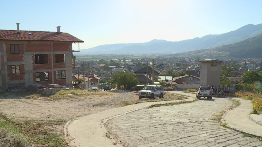 След намесата на БНТ: В квартал "Бърчинката" в Кричим отново има вода