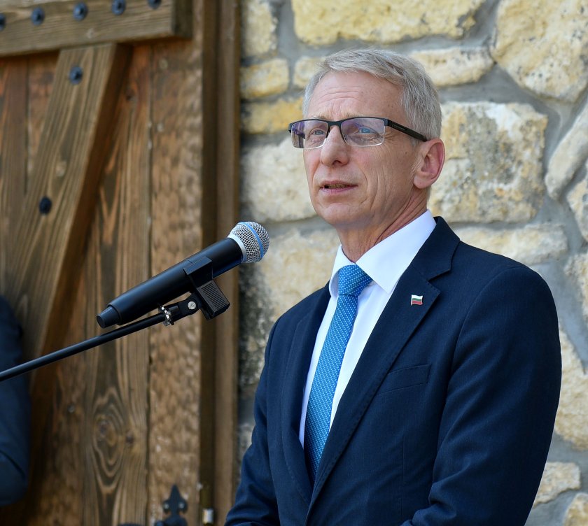 В момента в МВР има двувластие и това може много