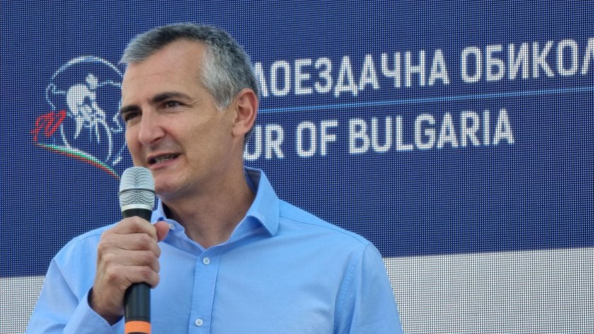 министър димитър илиев откри ата колоездачна обиколка българия