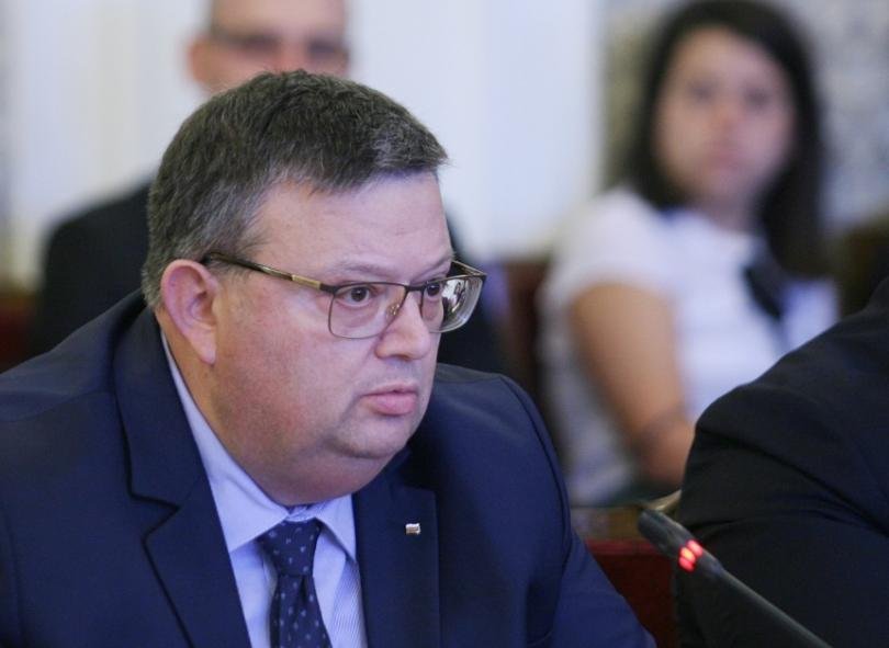антикорупционната комисия парламента изслуша сотир цацаров