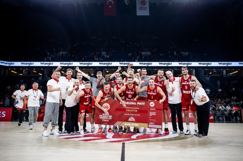 хърватия спечели предквалификационния турнир баскетбол истанбул лои париж 2024