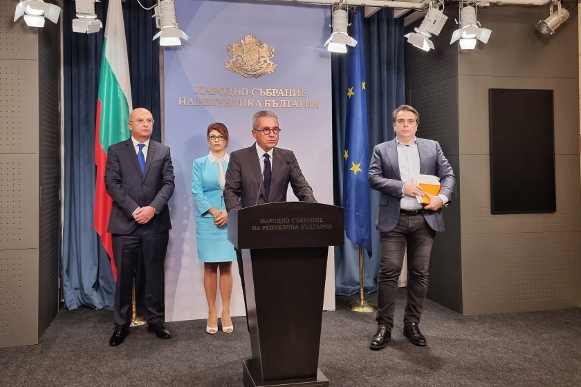 Председателят на Комисията по вътрешна сигурност и обществен ред и