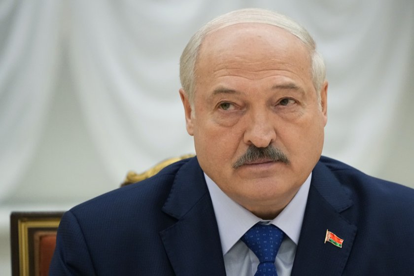 Лукашенко покани Полша да наблюдава военни учения