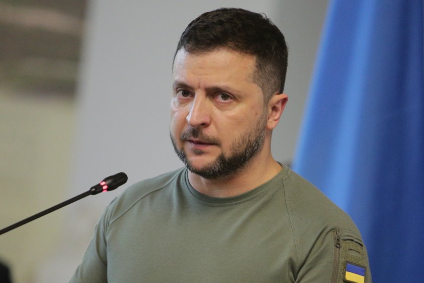 Володимир Зеленски отстрани от поста министъра на отбраната Олексий Резников.