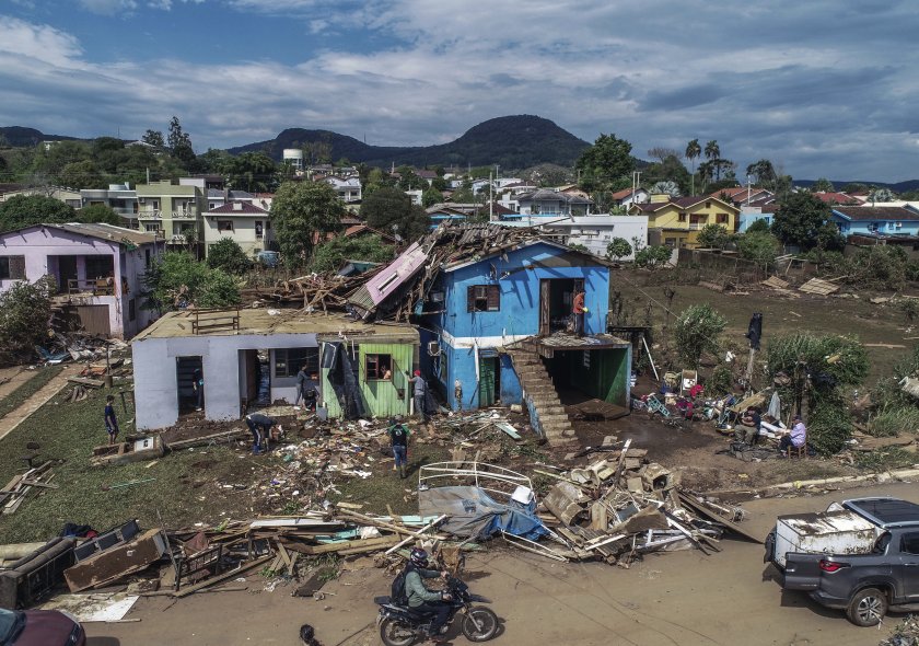 станаха жертвите циклона връхлетял югоизточна бразилия