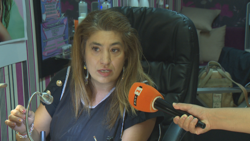 Майката на едно от момичетата, пострадали от бандата от Ботунец,