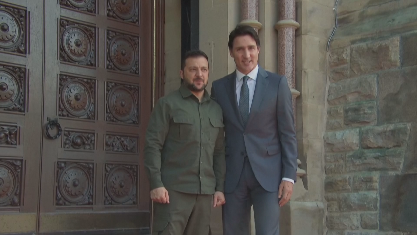 Президентът Зеленски пристигна в Канада, която е сред най-силните поддръжници