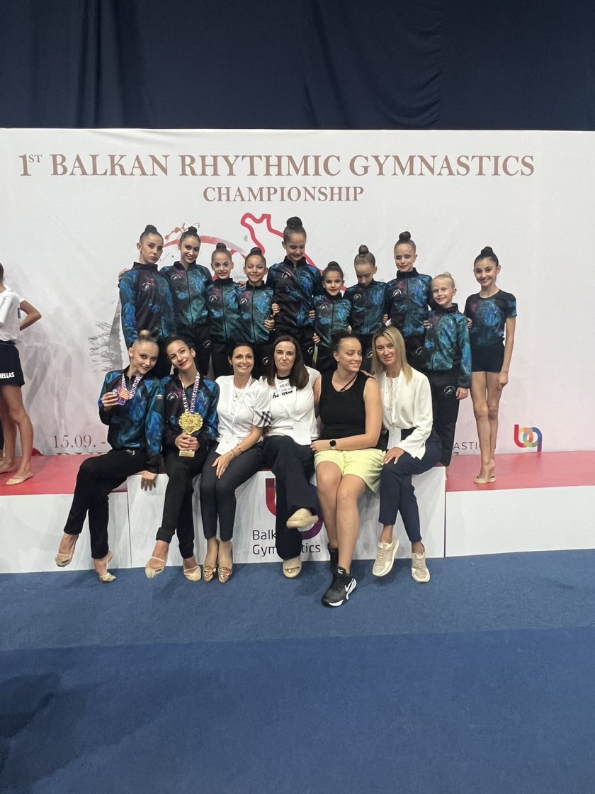 гимнастичките левски триадица спечелиха седем медала балканиадата черна гора