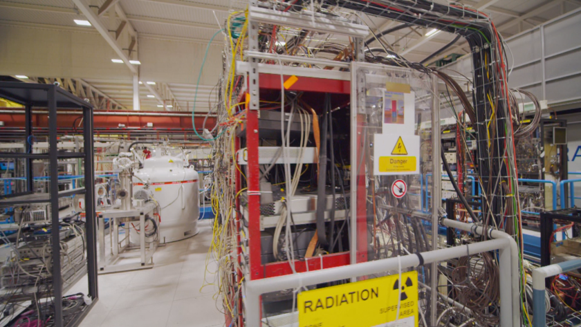 В Европейската организация за ядрени изследвания, по-известна като ЦЕРН, проведоха