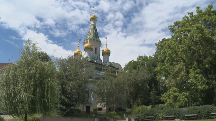 затвориха руската църква гневни реакции москва