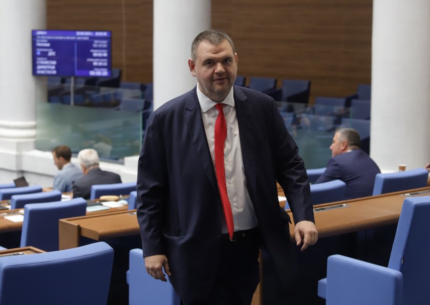 Пеевски: В отношенията на ГЕРБ и ПП-ДБ за местните избори не можем да бъдем балансьор