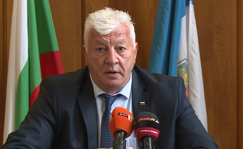 кметът пловдив поиска заем финансовото министерство проекта общината