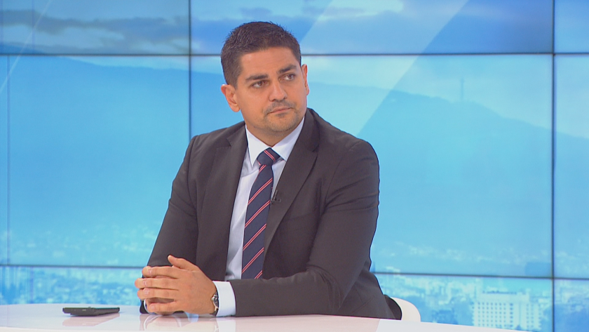 Отвратен съм от това, което се случва в централната власт,