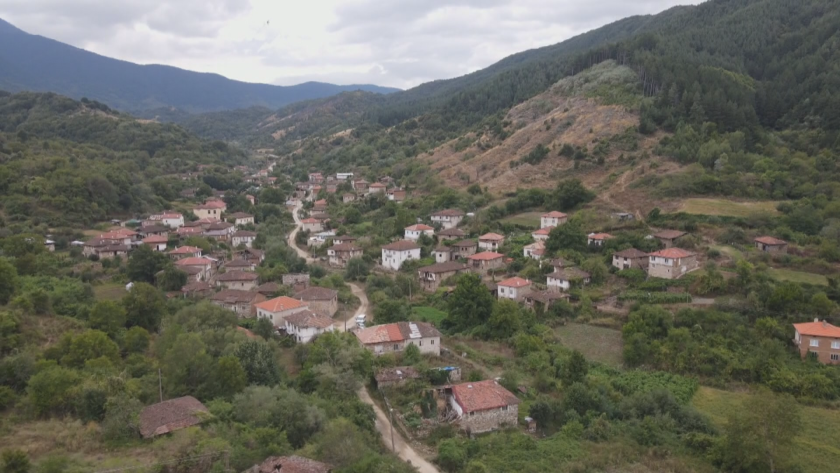 В планинското село Голешово над Сандански се роди бебе за