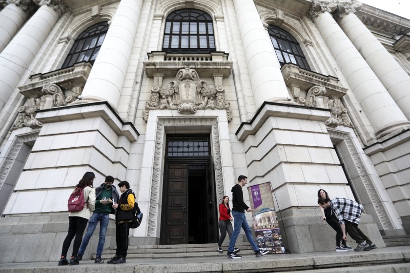 На 2 и 3 октомври е кулминацията на честванията, с