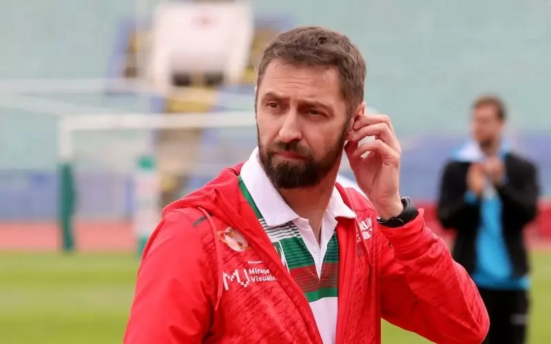треньорът българския национален отбор ръгби ромен балмис лекция нов български университет