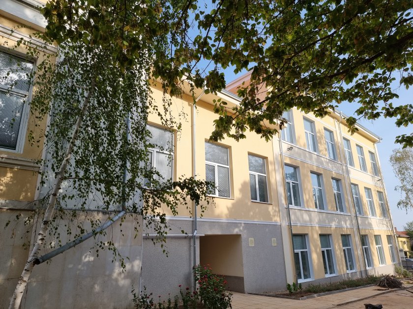 Таксата за извинителна бележка удари 10 лв.