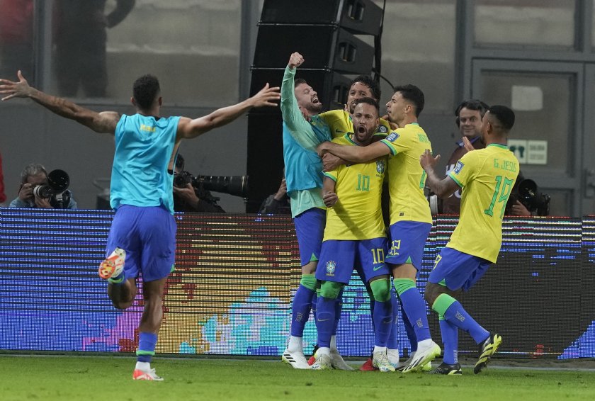 гол маркиньос ата минута бразилия надигра перу световна квалификация зона южна америка