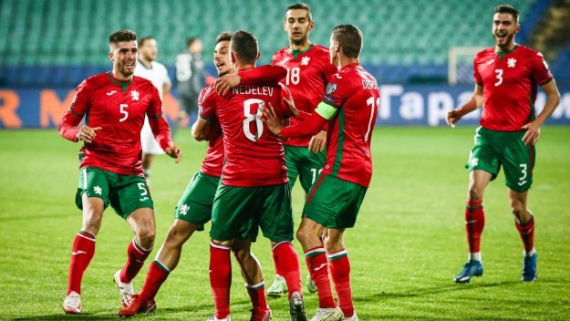 Българският национален отбор по футбол ще търси тази събота (14
