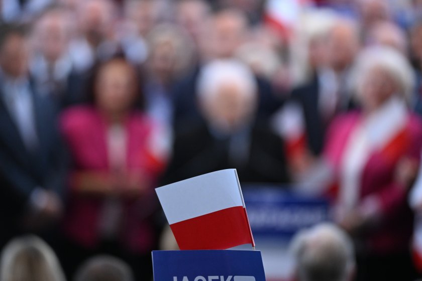В неделя в Полша ще се проведат парламентарни избори, определяни