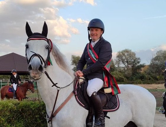 Антон Дацински с кон Карас от ККС Студенец спечели последното