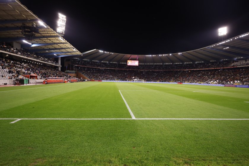 европейските квалификации вечер започнат минута мълчание памет жертвите брюксел