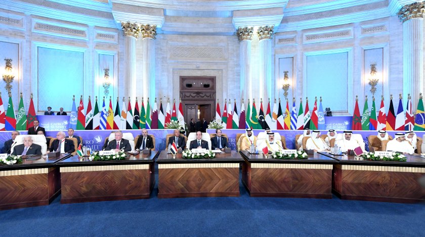 На среща на върха в Кайро по кризата между Хамас