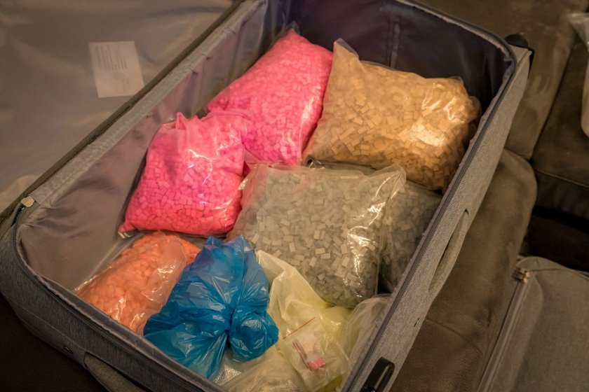 СДВР иззе наркотици за близо 1 млн. лв. при мащабна спецоперация (СНИМКИ)