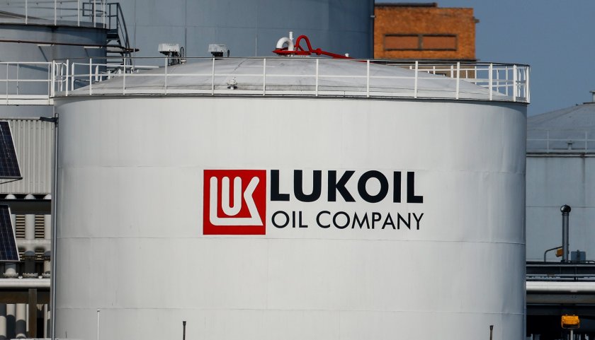 Работници от Лукойл Нефтохим Бургас се очаква да блокират движението