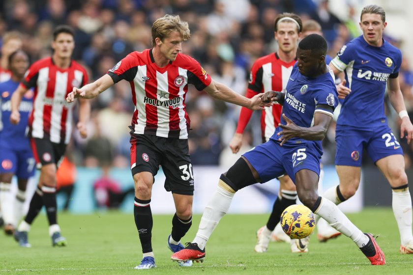 Брентфорд победи с 2:0 Челси като гост в среща от