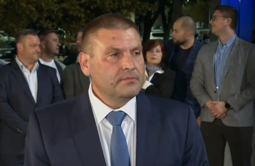 Валентин Христов води убедително и печели кметската битка в Плевен,
