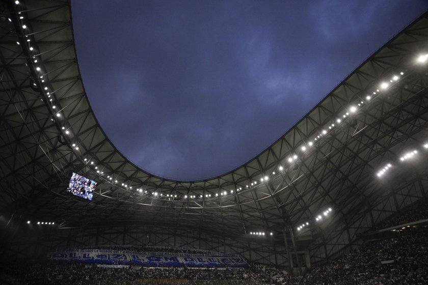 Мачът между Олимпик Марсилия и Лион ще се изиграе на 6 декември