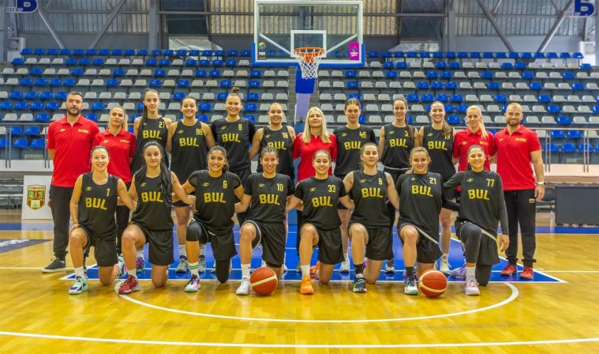 Женският национален отбор на България започна подготовка за предстоящите мачове