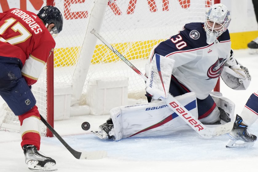 Куин Хюз вкара гол и се отчете с 3 асистенции