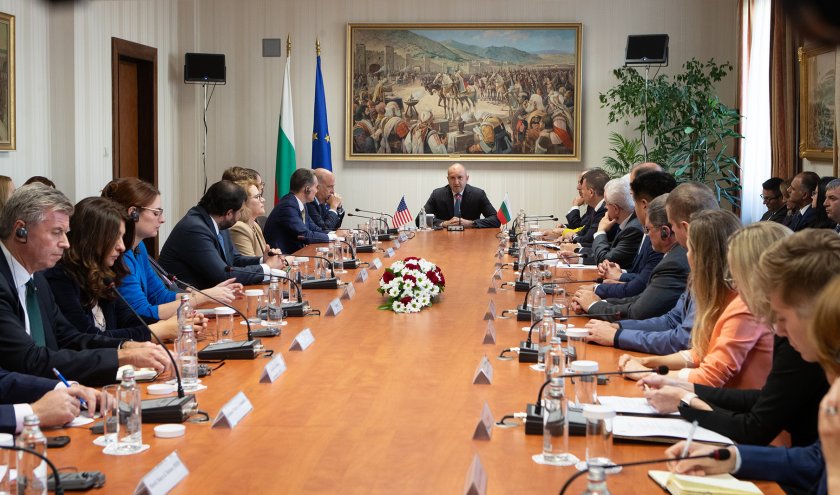 Президентът Румен Радев се срещна с представители на 15 водещи