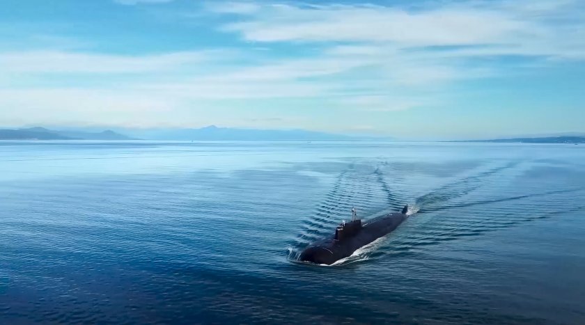Новата руска атомна подводница извърши успешно изпитание на балистична ракета "Булава"