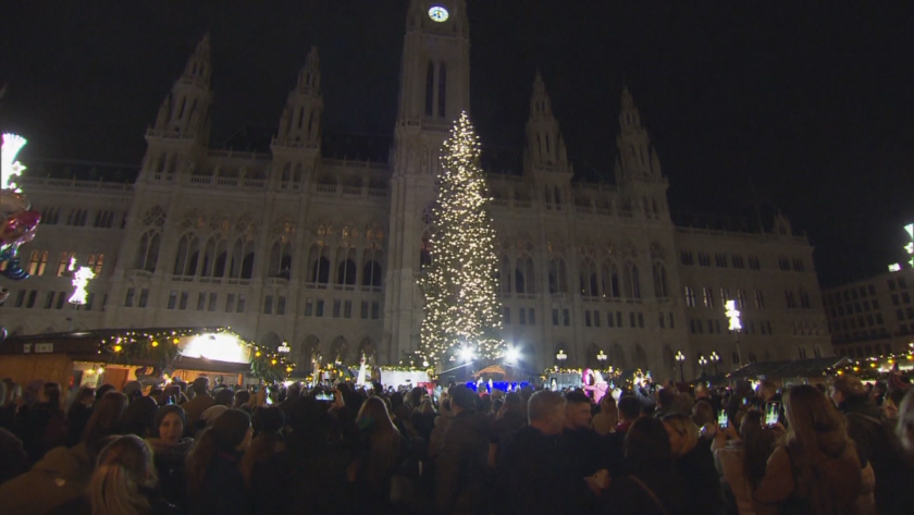 Коледният дух настъпва в Европа - във Виена, където заработи