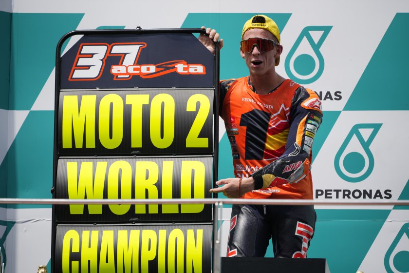 педро акоста новият световен шампион moto2