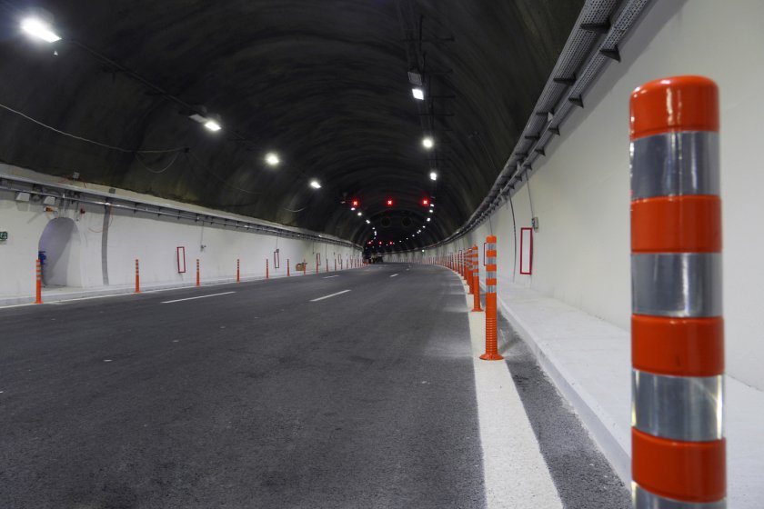 До юни догодина: Затварят за ремонт тунелите "Топли дол" и "Правешки ханове" на АМ "Хемус" в посока Варна