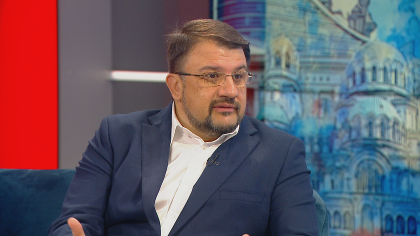 Настимир Ананиев: Борисов се опитва да потули бунт в ГЕРБ като говори за пари за общини