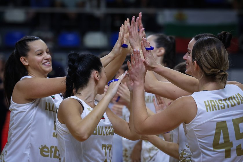 Националният отбор на България по баскетбол за жени отстъпи пред