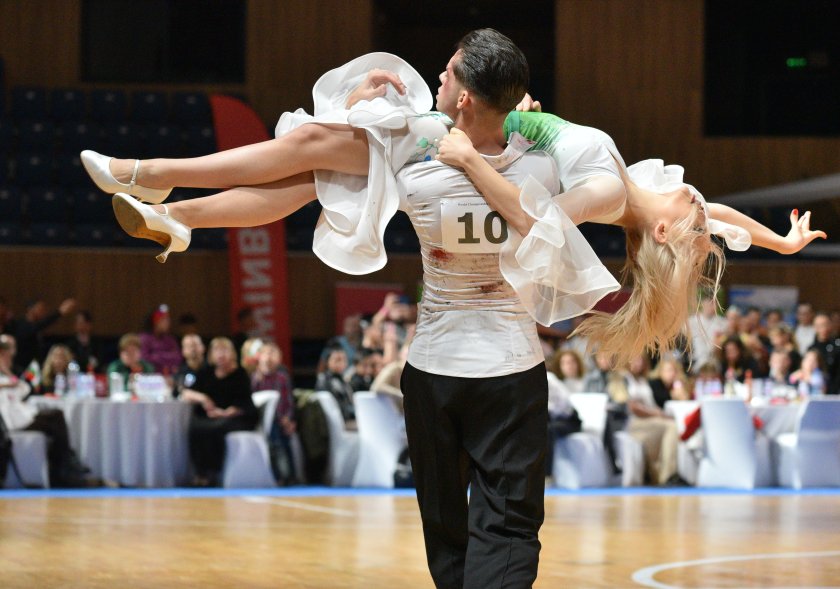 Варна е домакин на Световното първенство по спортни танци (Снимки)