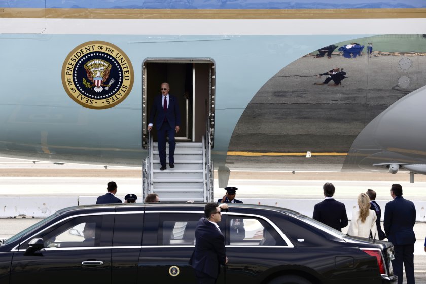 Китайският президент Си Дзинпин пристигна в Съединените щати, за участие