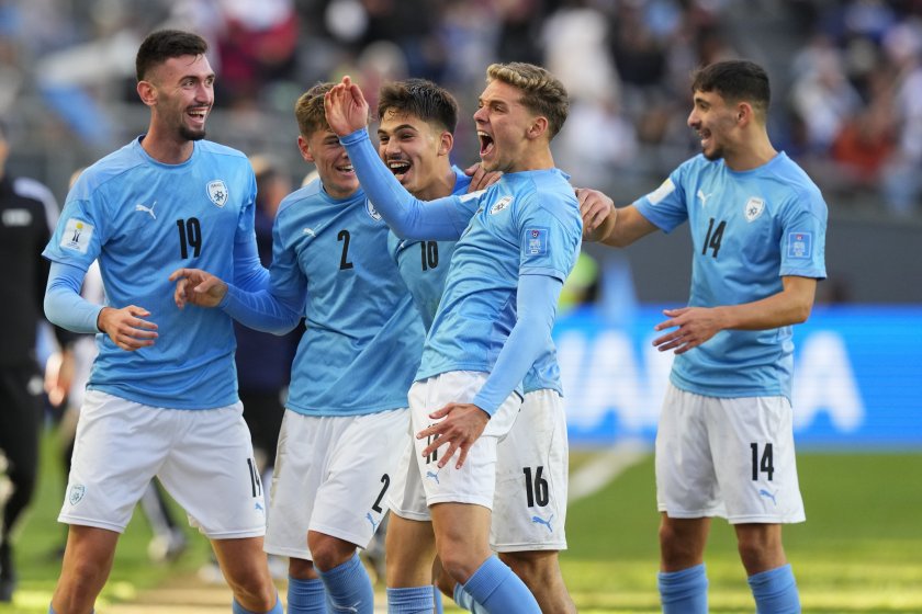 Уругвай победи Аржентина с 2:0 в световна квалификация от зона