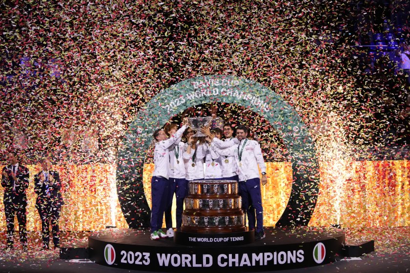 Италия спечели отборния турнир по тенис Купа "Дейвис"