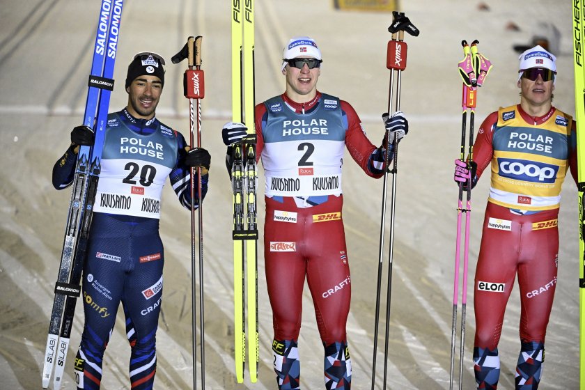 Норвежецът Ерик Валнес и шведката Емма Рибом спечелиха първите стартове