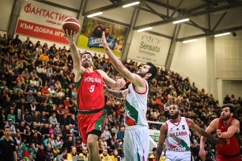 Българинът Симеон Лепичев бе най-резултатен при победата на отбора на