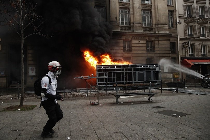 Три жертви на пожар край Париж