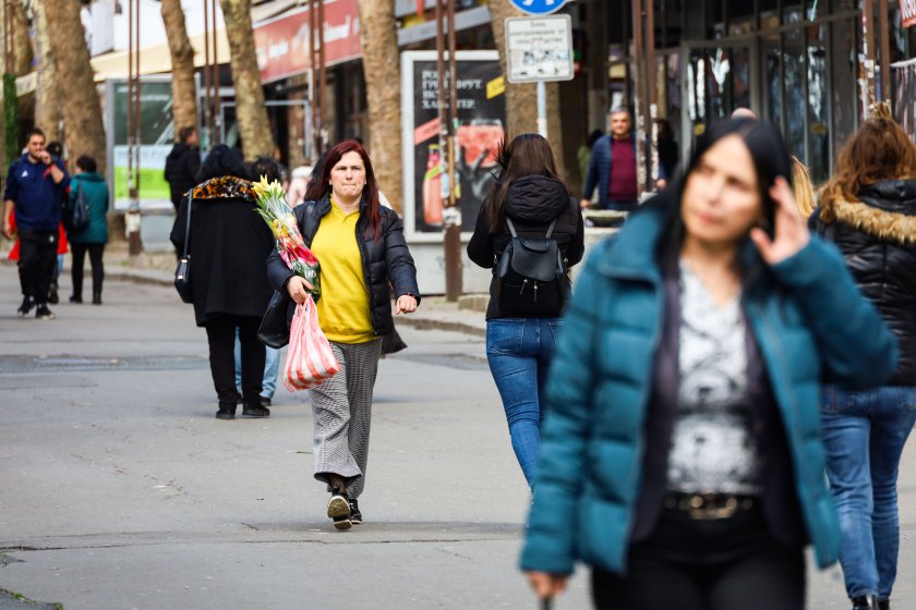 Можество сигнали на хора, попаднали в схема за продажба на